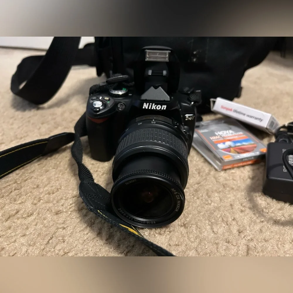 NIKON CAMERA